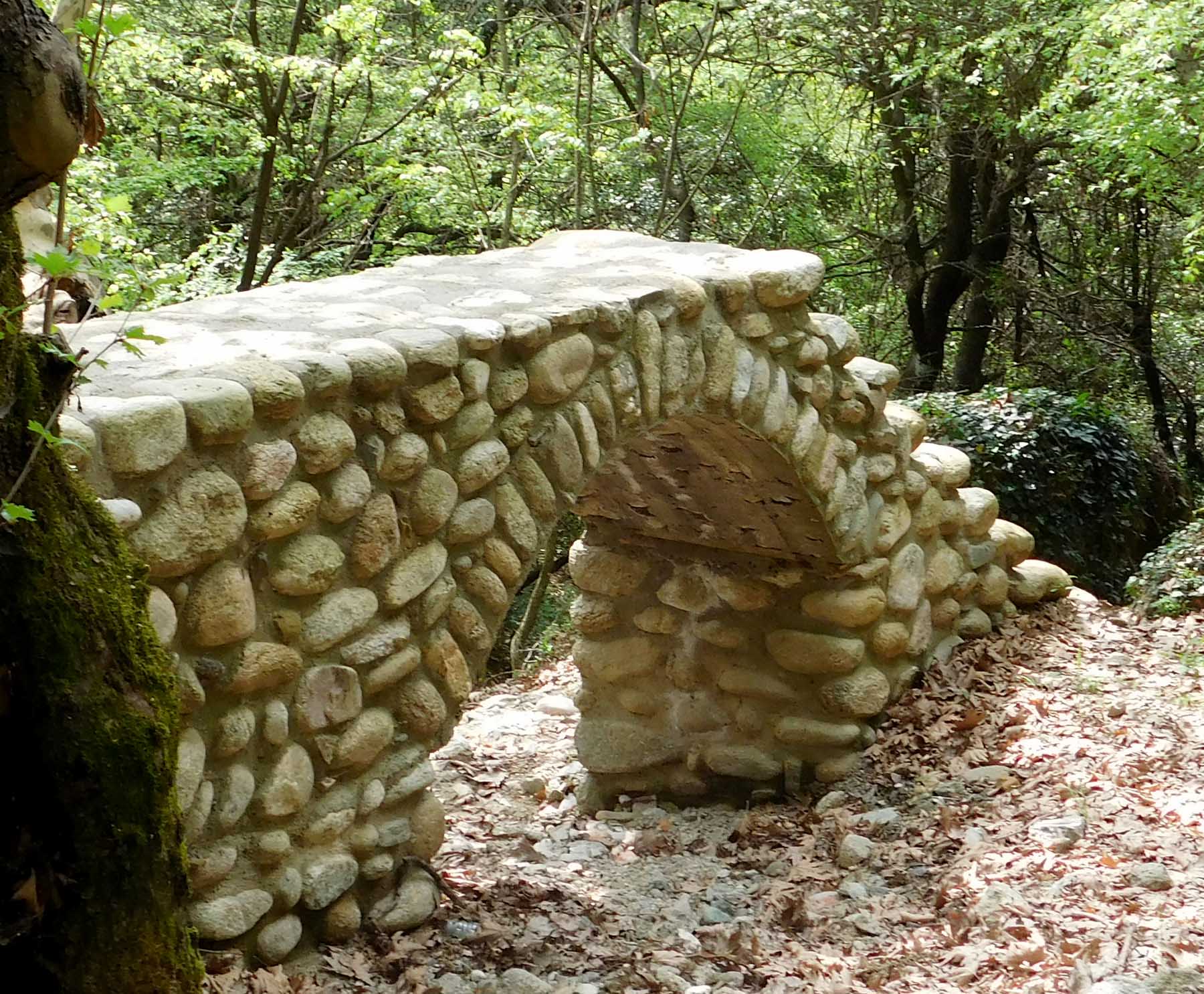 stone bridge